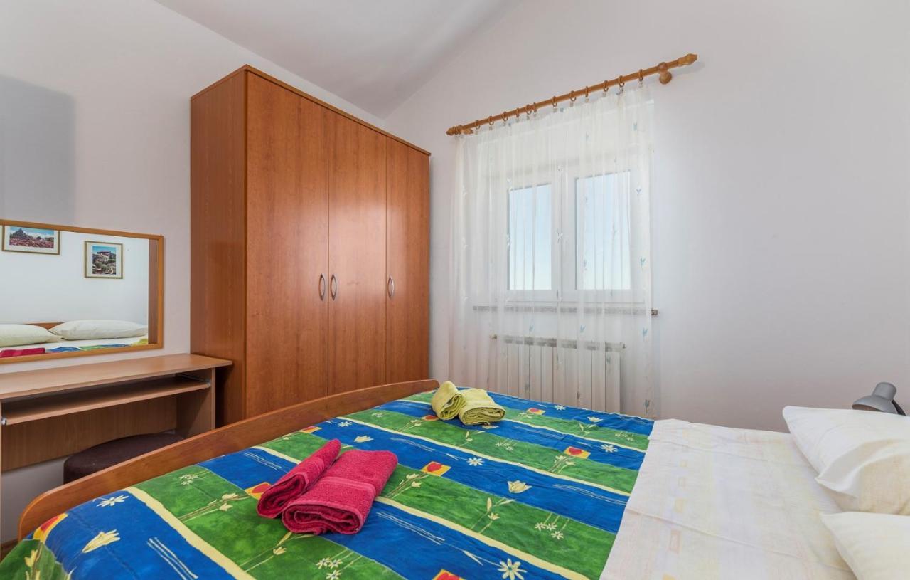 Apartments Ulika Cervar-Porat Bagian luar foto