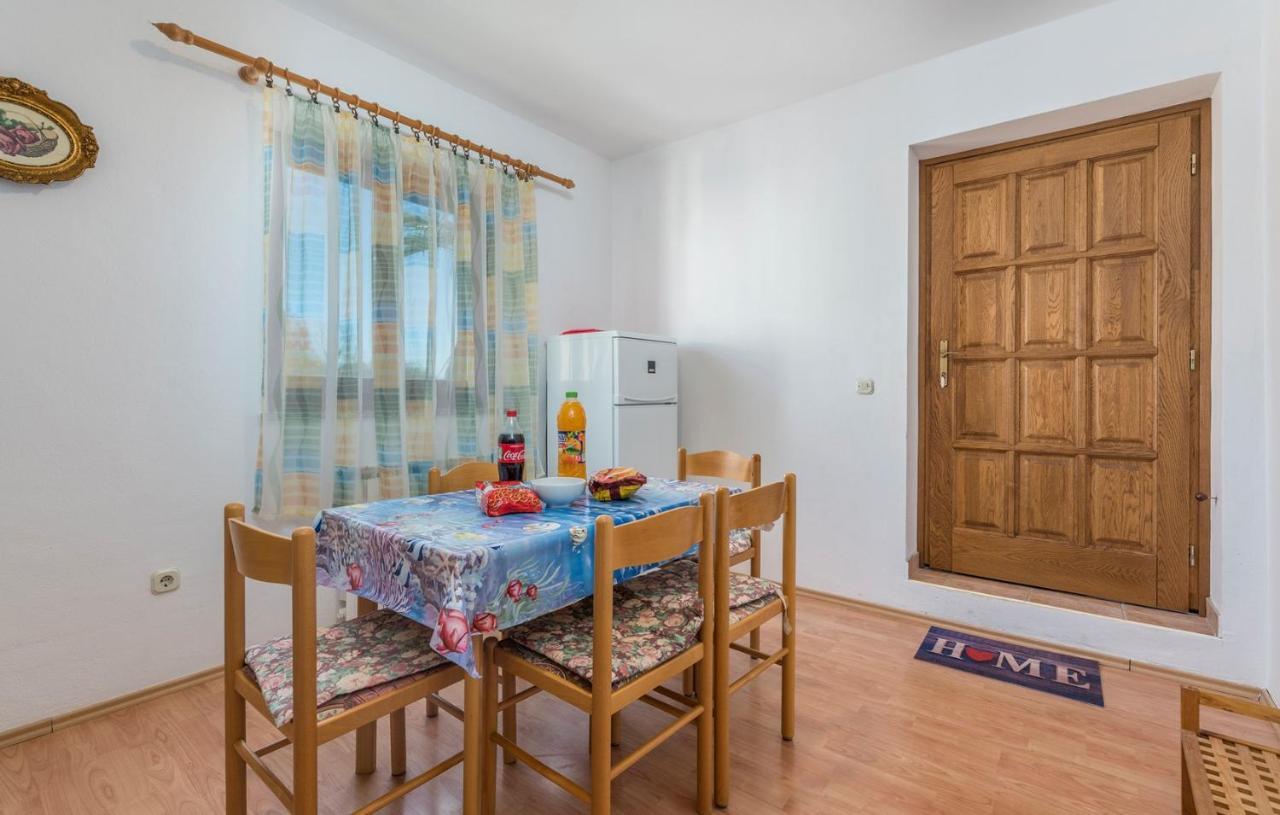 Apartments Ulika Cervar-Porat Bagian luar foto
